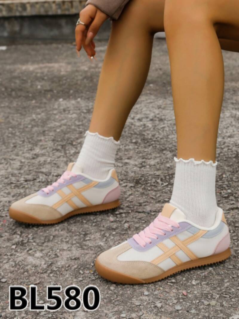 Buty sportowe damskie Roz 36-42 / 12 par